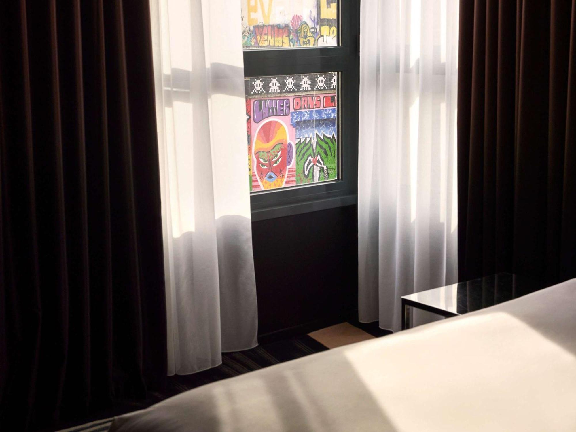 Отель Mama Shelter Paris East Экстерьер фото
