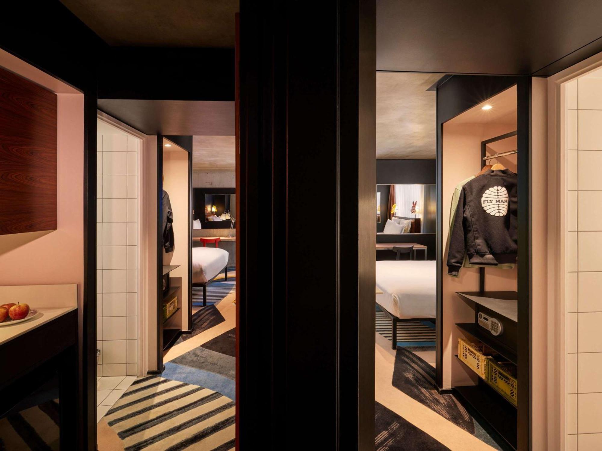 Отель Mama Shelter Paris East Экстерьер фото
