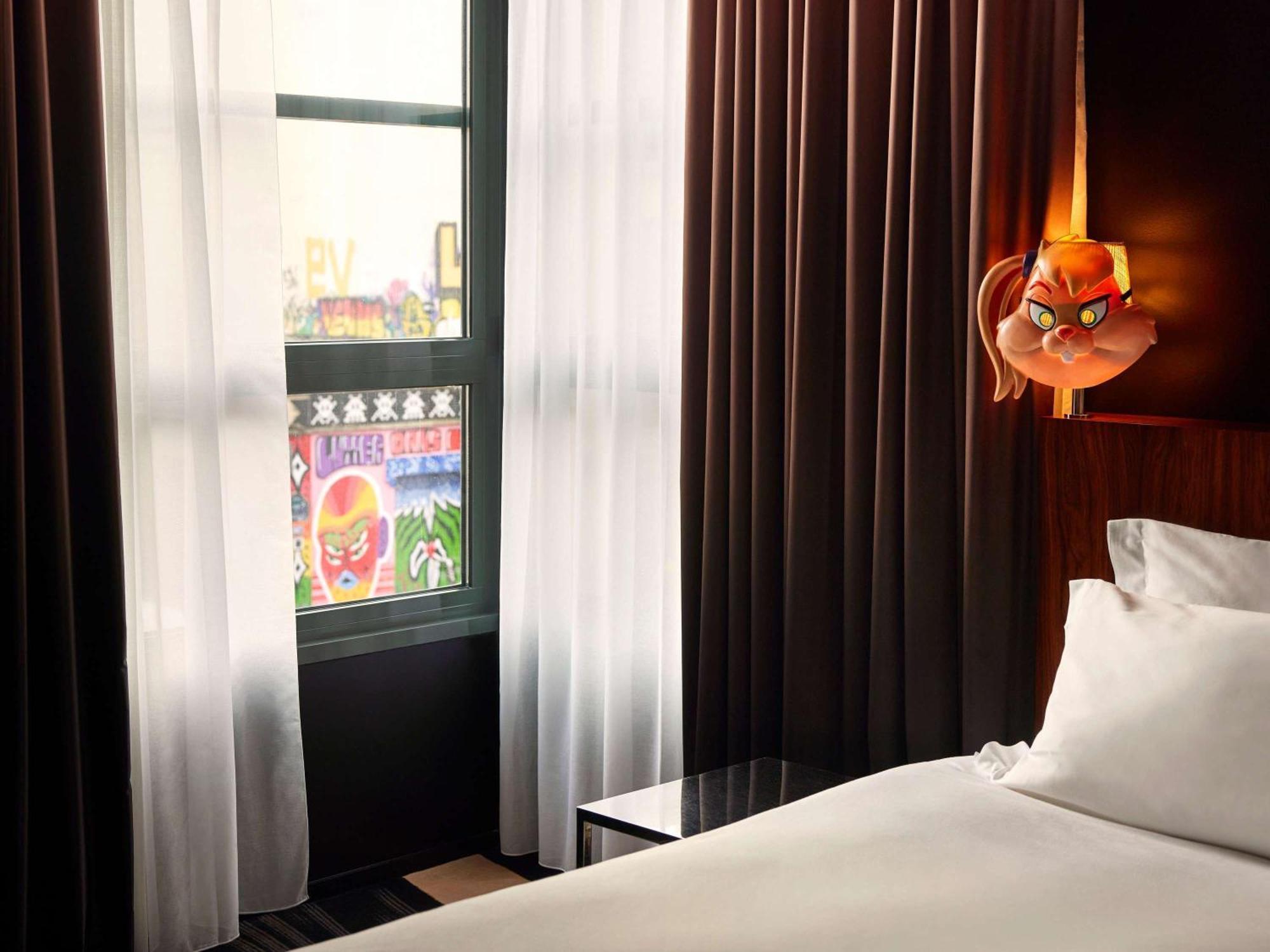 Отель Mama Shelter Paris East Экстерьер фото