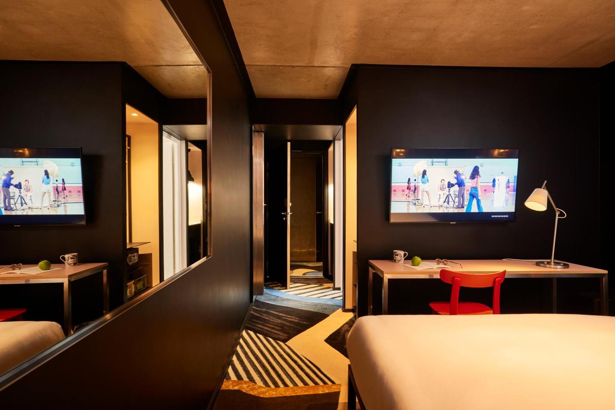 Отель Mama Shelter Paris East Экстерьер фото